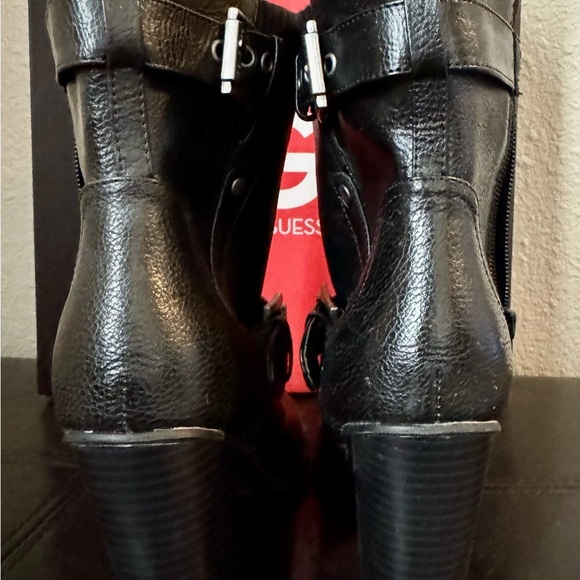 Black Faux Leather Ankle Boots G by Guess Sz 5.5 - Picture 6 of 14